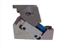 斜楔机构在汽车冲压模具中的使用