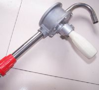 手摇油泵构造及选择